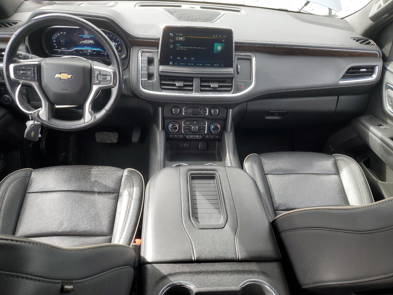 2022 Chevrolet Suburban - Image 8