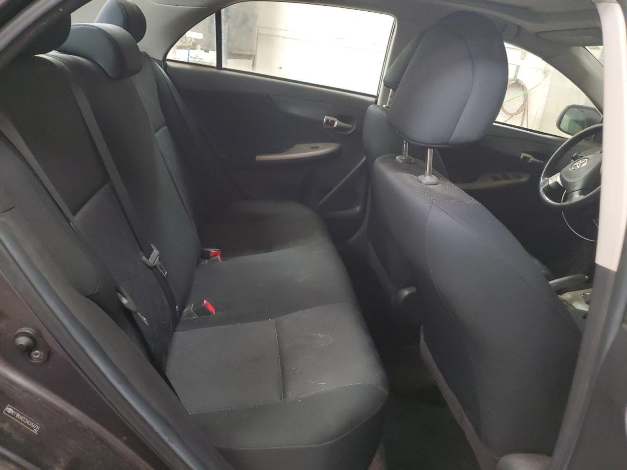 2010 Toyota Corolla - Image 10