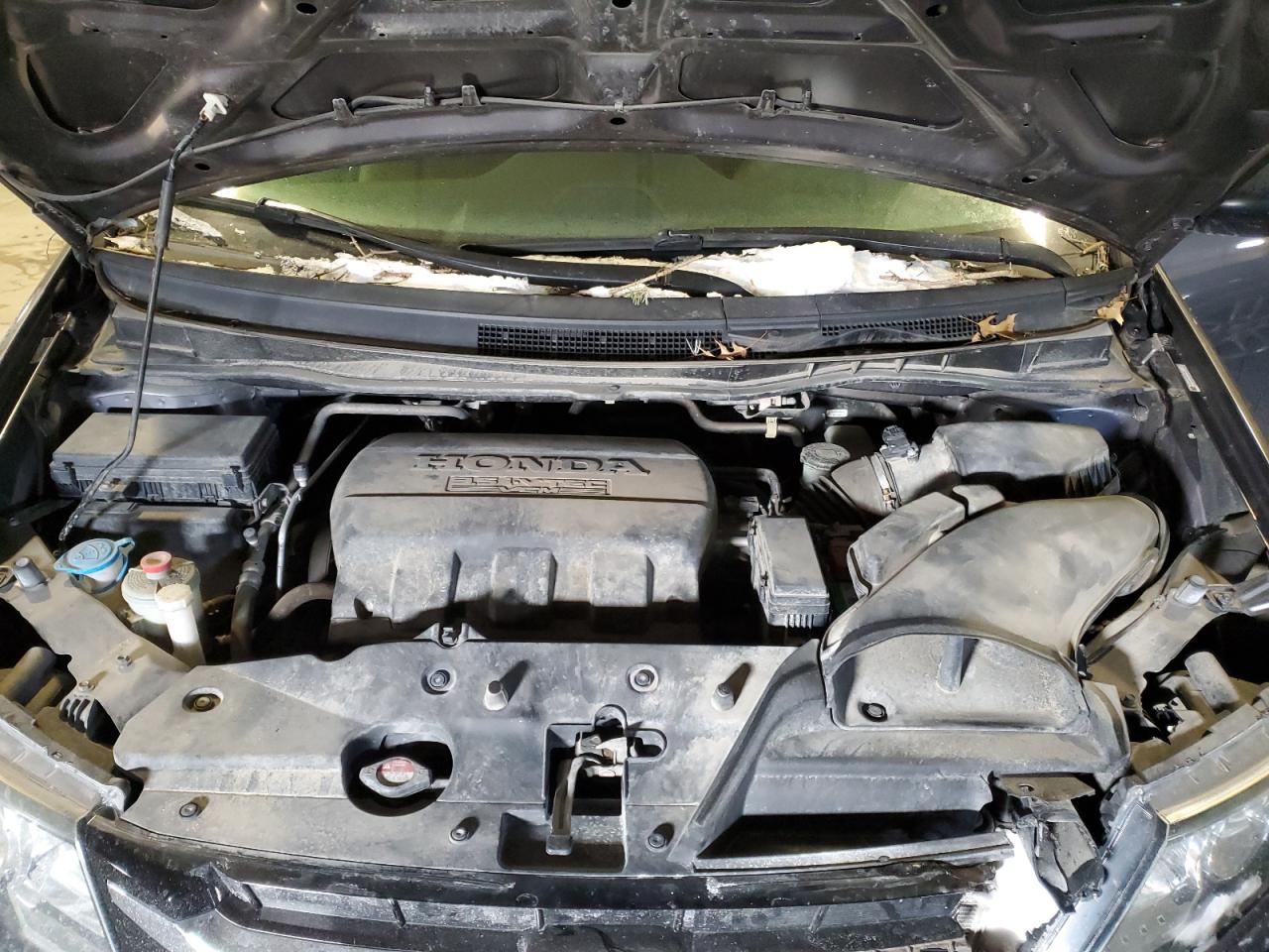 2015 Honda Odyssey - Image 12
