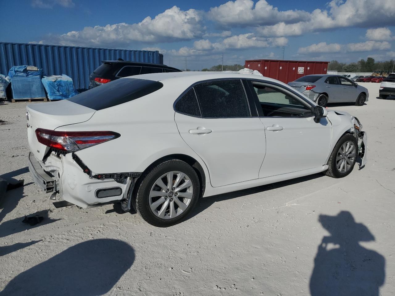 2018 Toyota Camry - Image 3