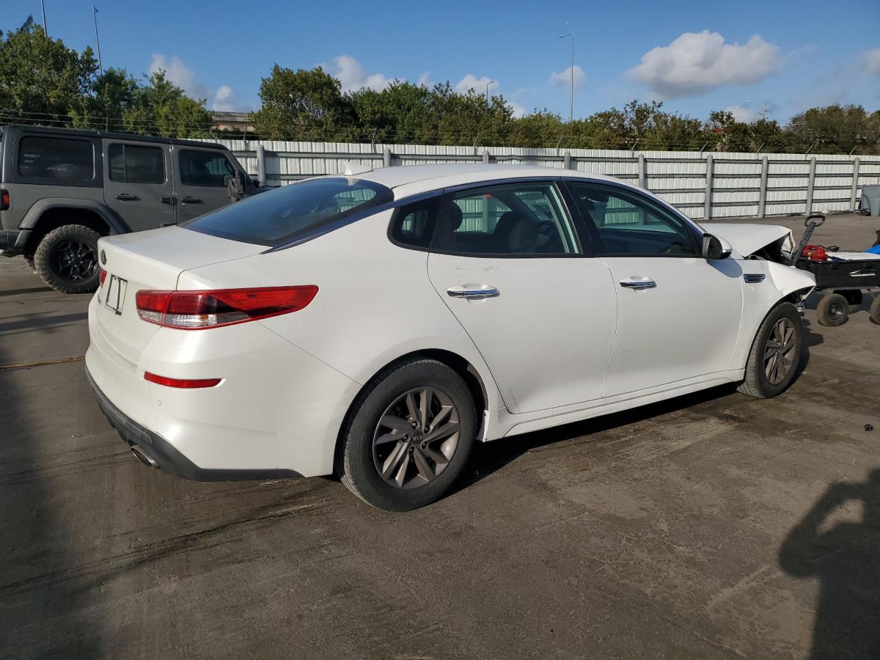 2020 Kia Optima - Image 3