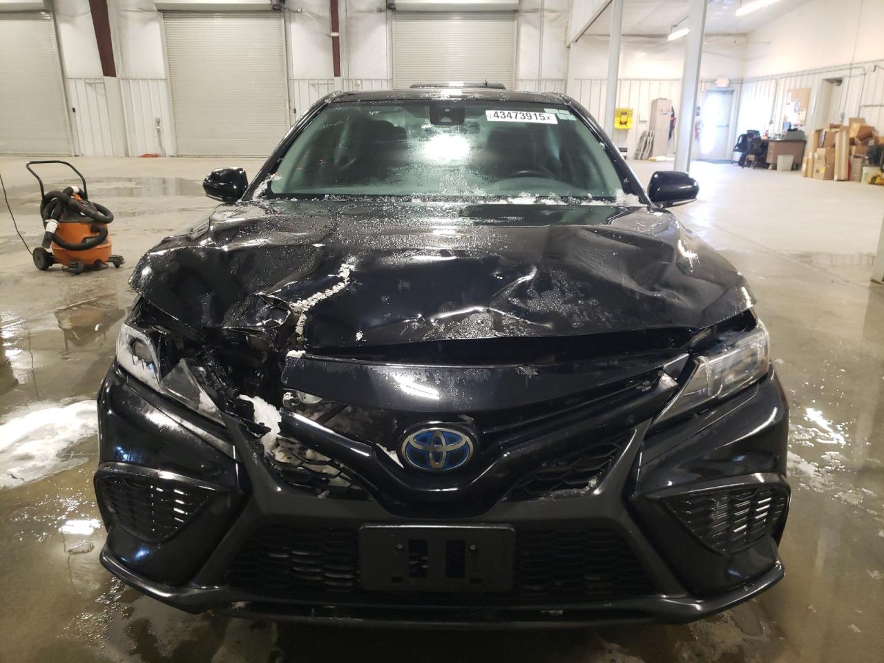 2022 Toyota Camry - Image 5