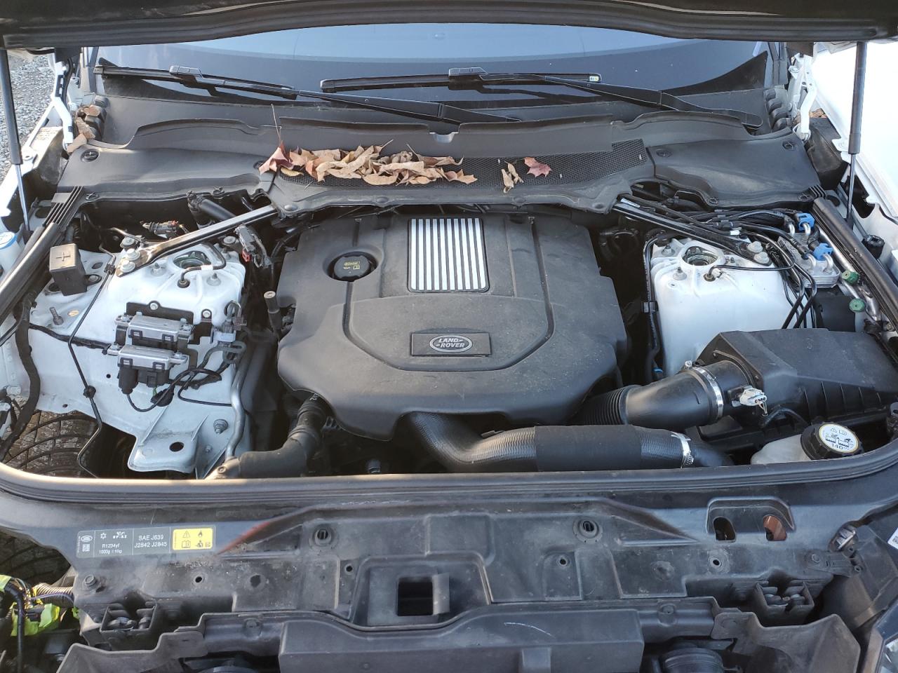 2019 Land Rover Discovery - Image 12