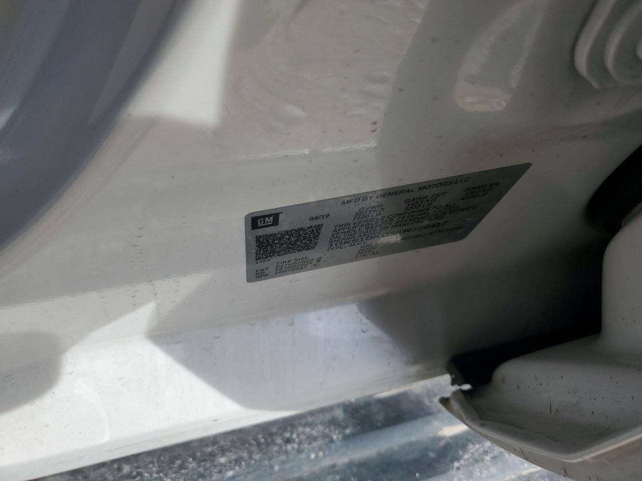2019 GMC Yukon - Image 15