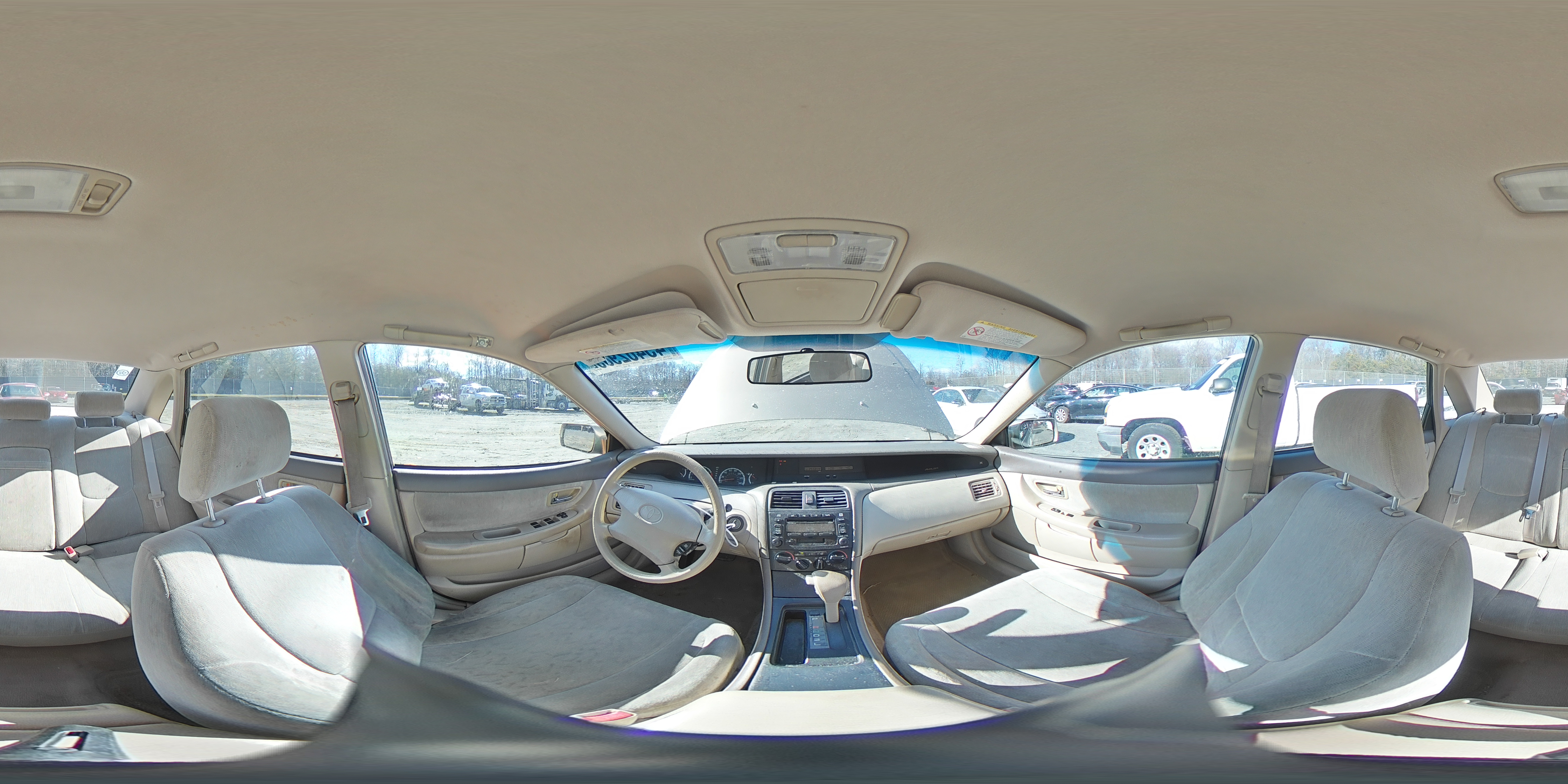 2001 Toyota Avalon - Image 13