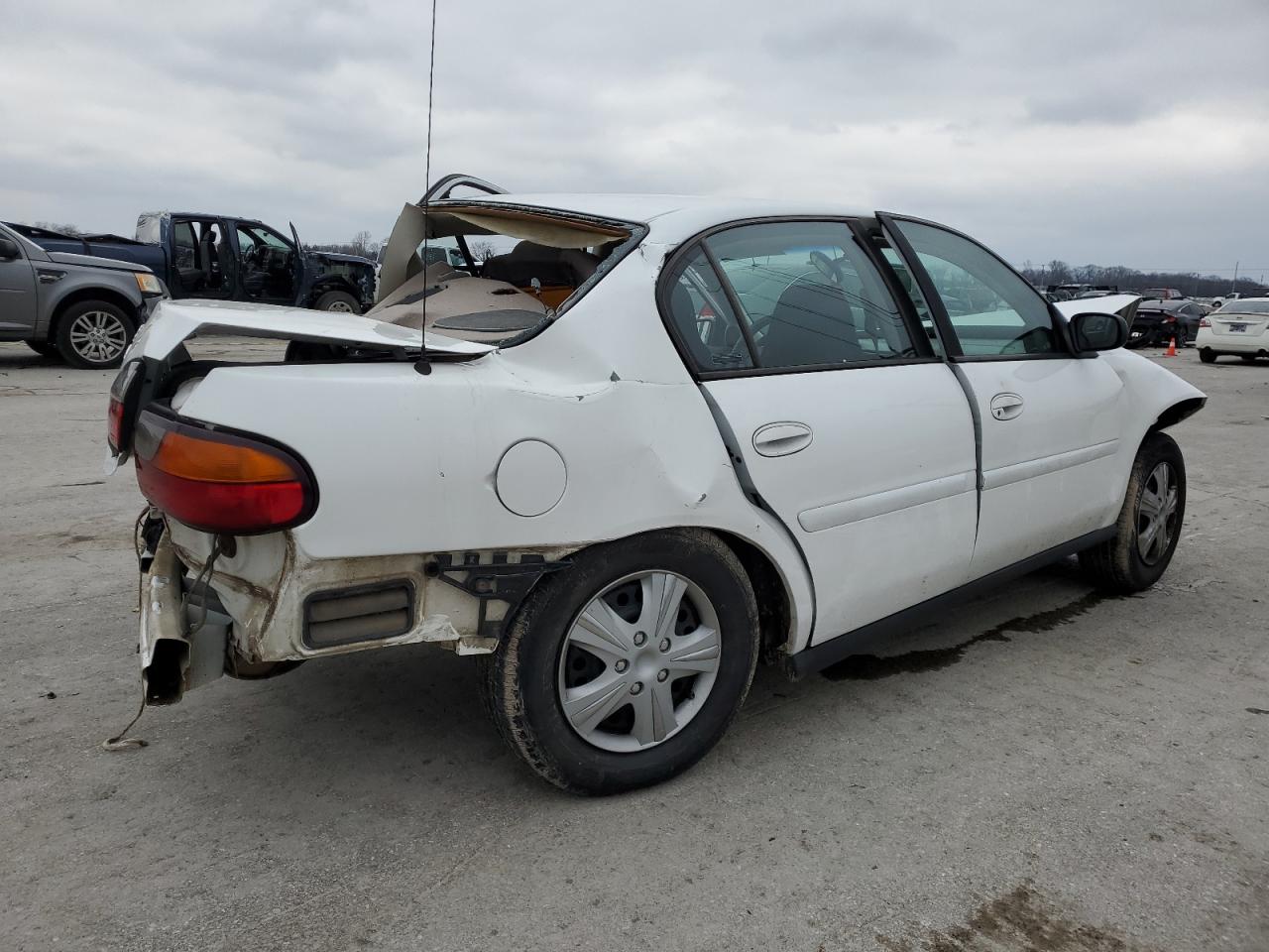 2001 Chevrolet Malibu - Image 3