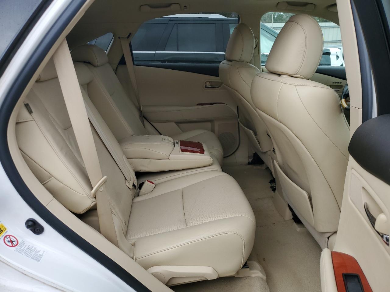 2010 Lexus RX - Image 11