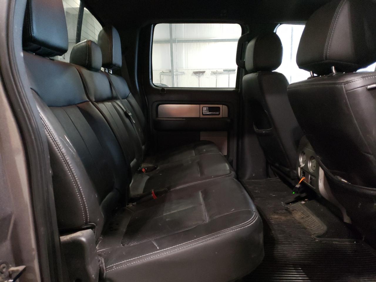 2014 Ford F-150 - Image 10