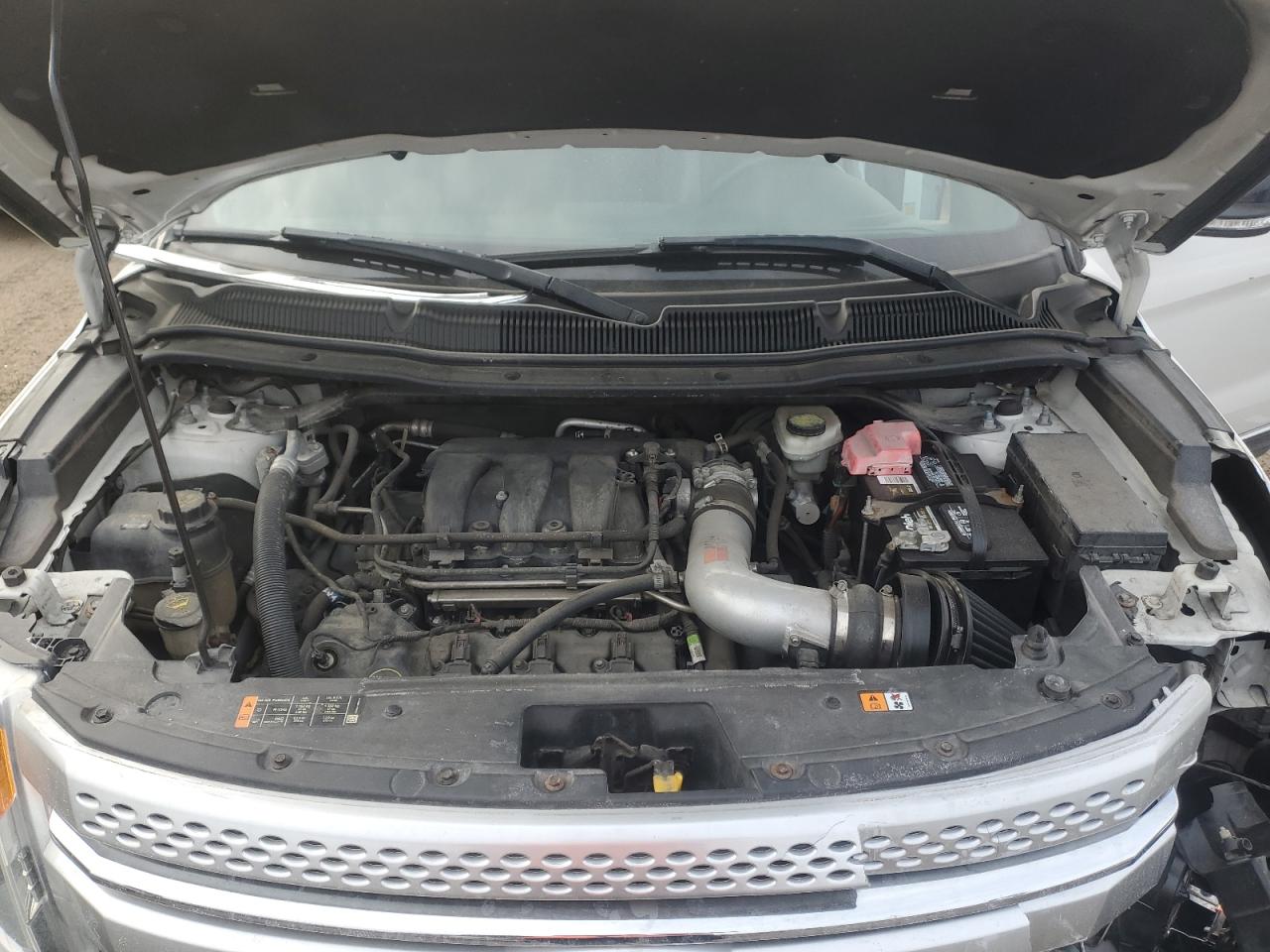 2014 Ford Explorer - Image 12
