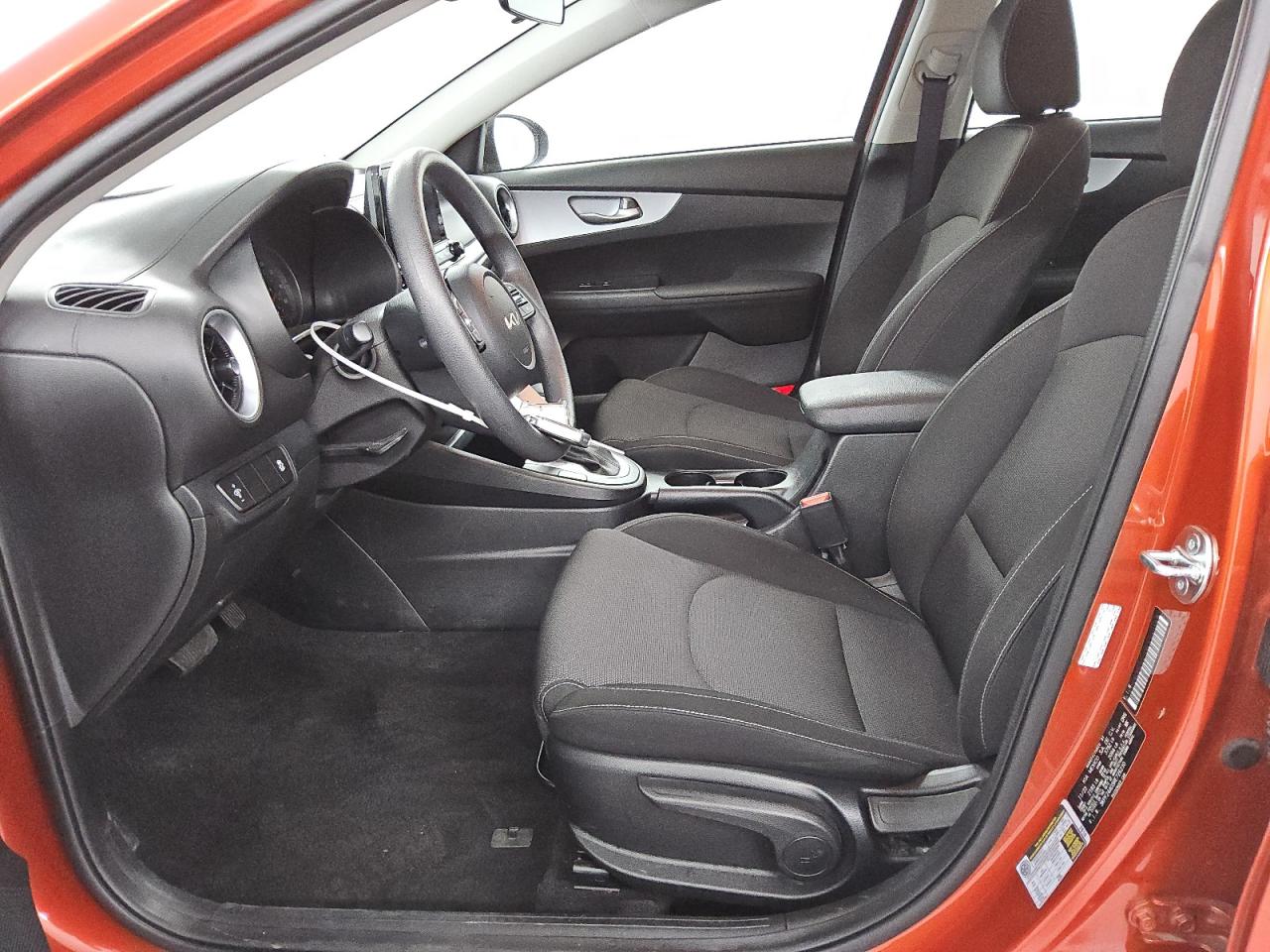 2024 Kia Forte - Image 7