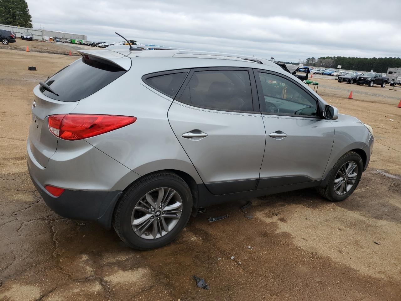 2015 Hyundai Tucson - Image 3