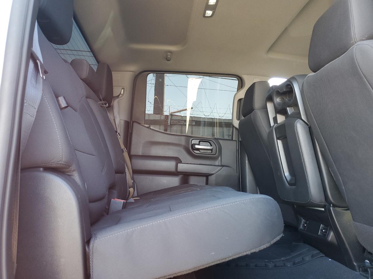 2021 Chevrolet Silverado - Image 10