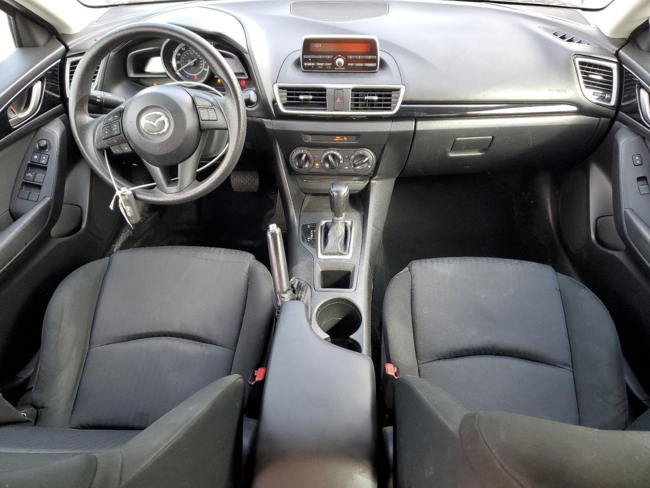 2014 Mazda 3 - Image 8