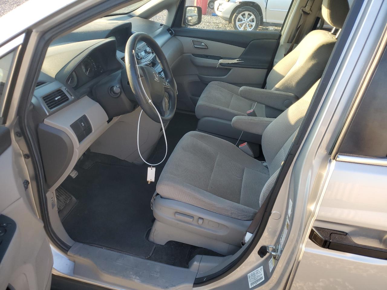 2012 Honda Odyssey - Image 7