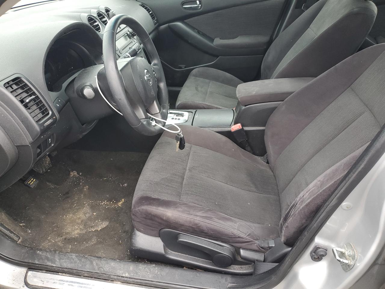 2011 Nissan Altima - Image 7