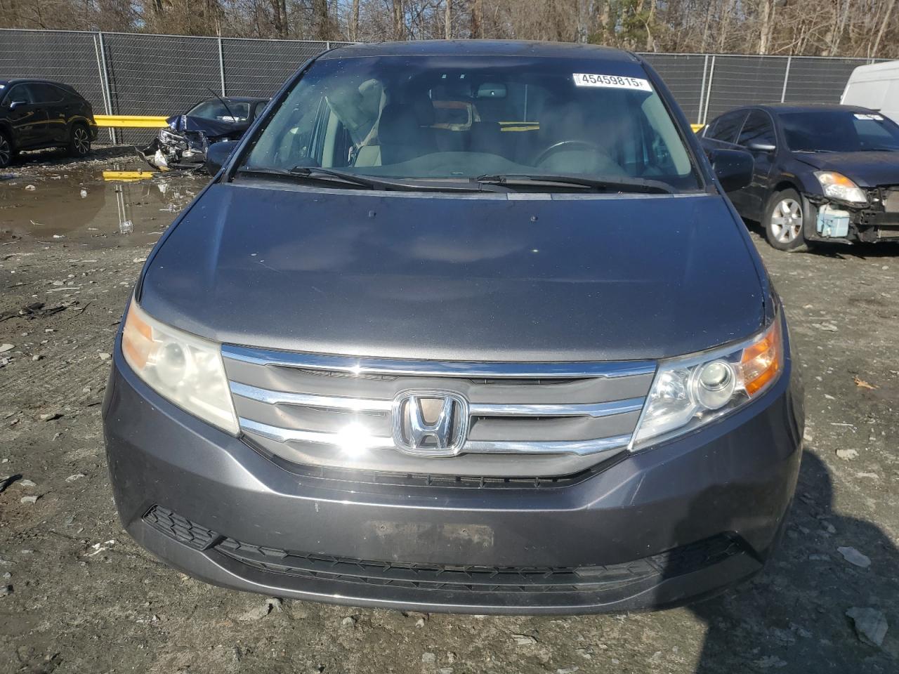 2012 Honda Odyssey - Image 5