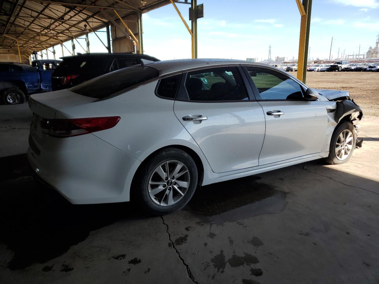 2016 Kia Optima - Image 3