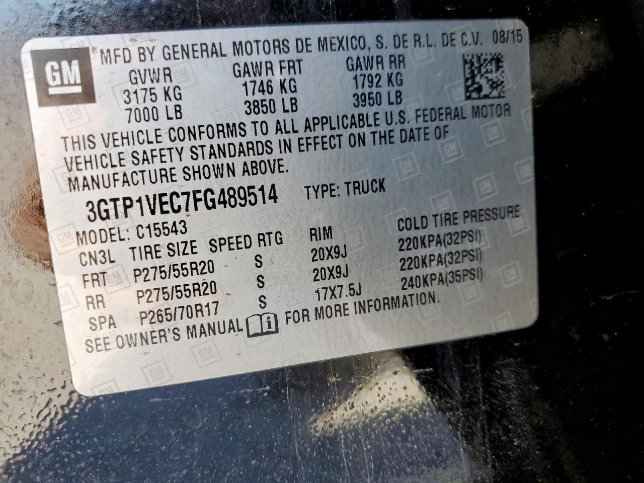 2015 GMC Sierra - Image 13