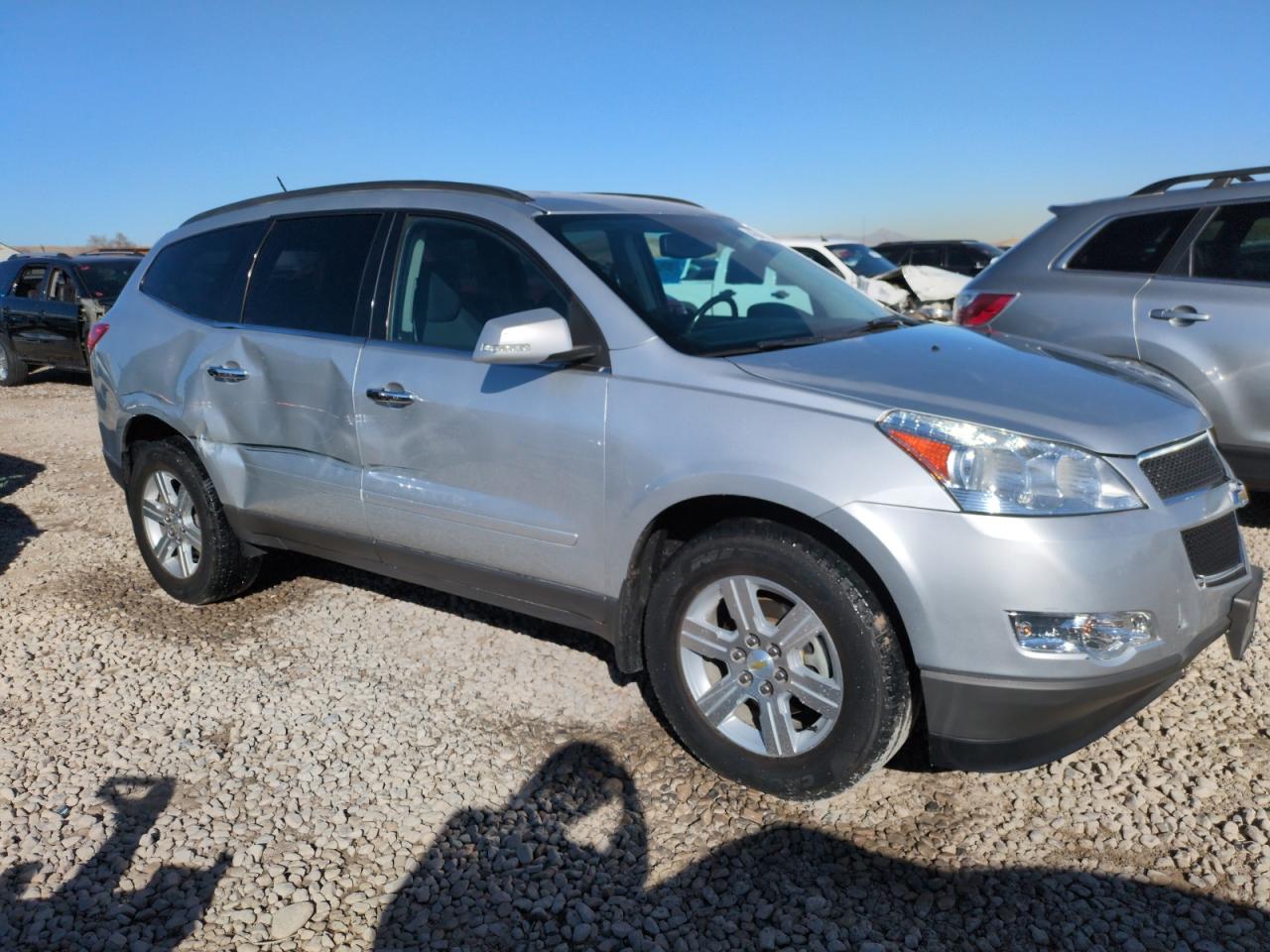 2010 Chevrolet Traverse - Image 4