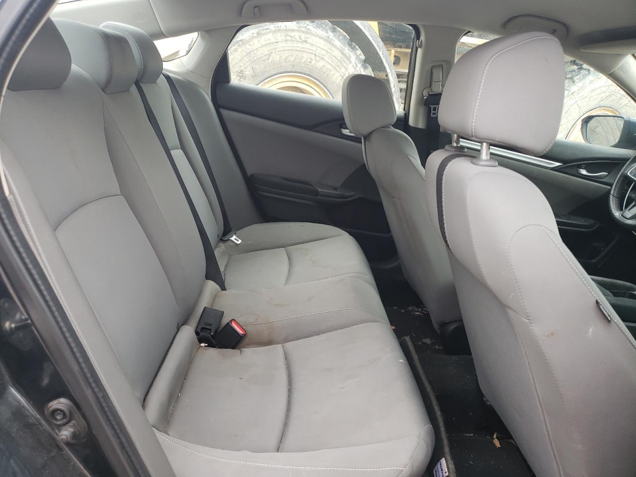 2018 Honda Civic - Image 10