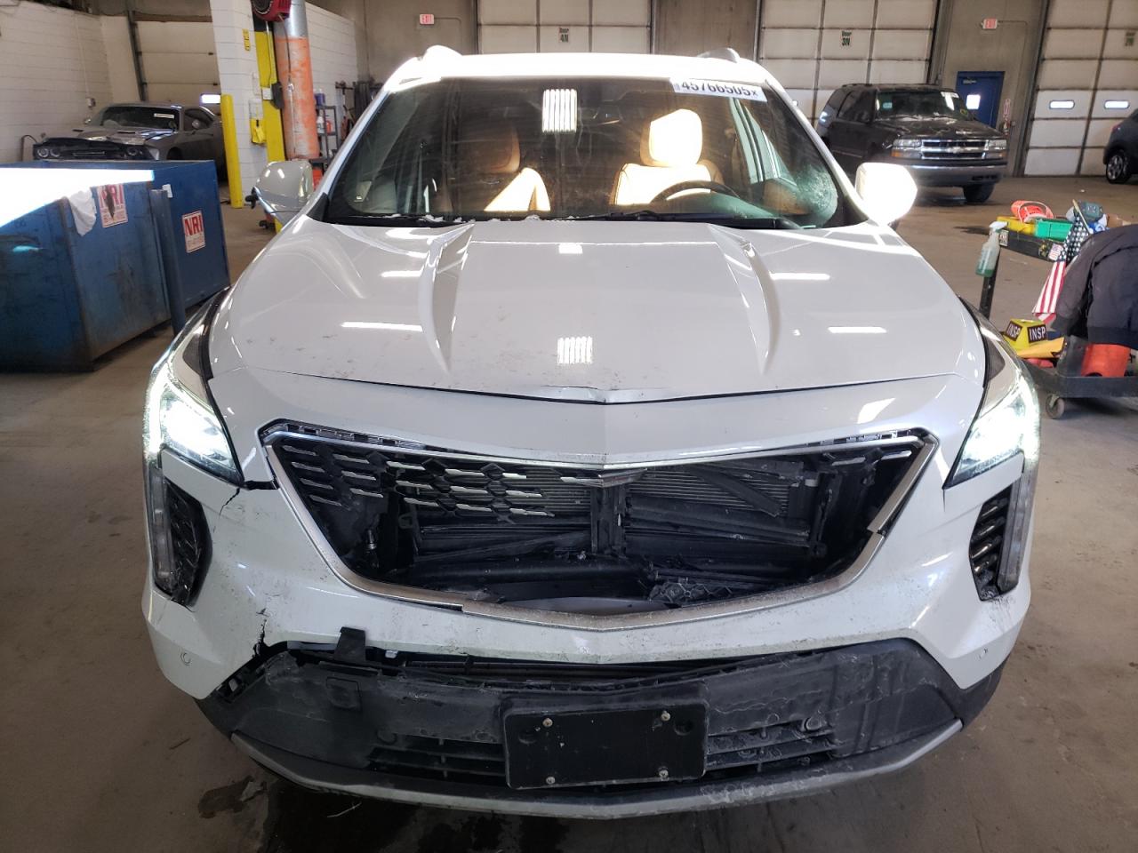 2019 Cadillac XT4 - Image 5