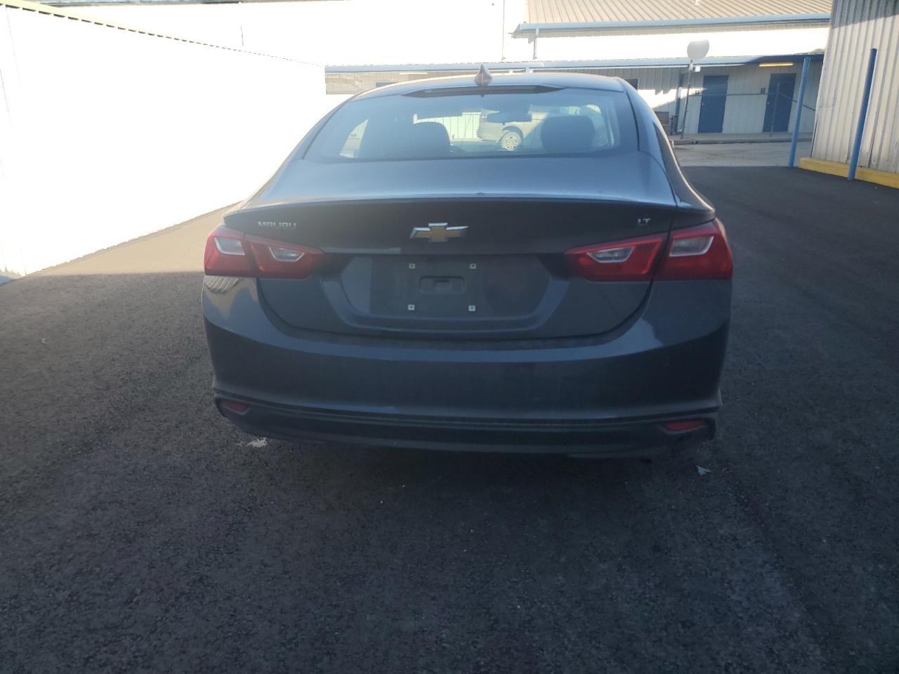 2023 Chevrolet Malibu - Image 6