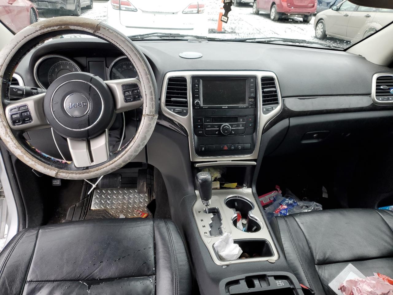 2011 Jeep Grand Cherokee - Image 8