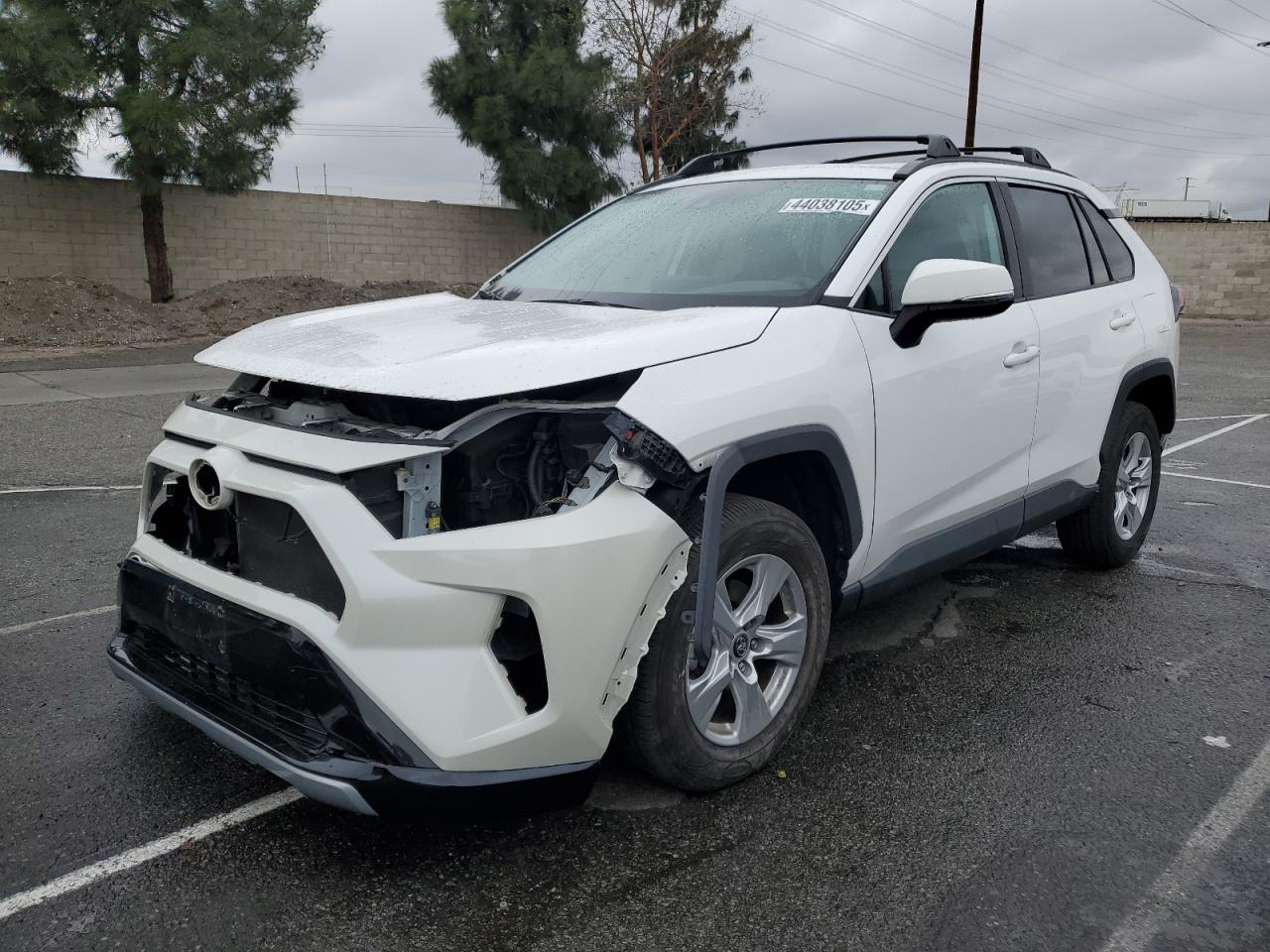 2019 Toyota RAV 4 - Image 1