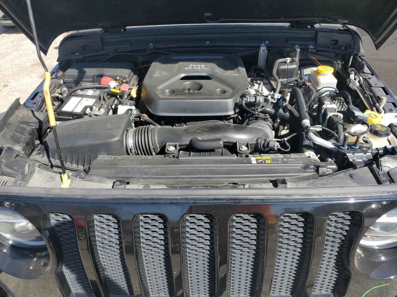 2020 Jeep Wrangler - Image 12