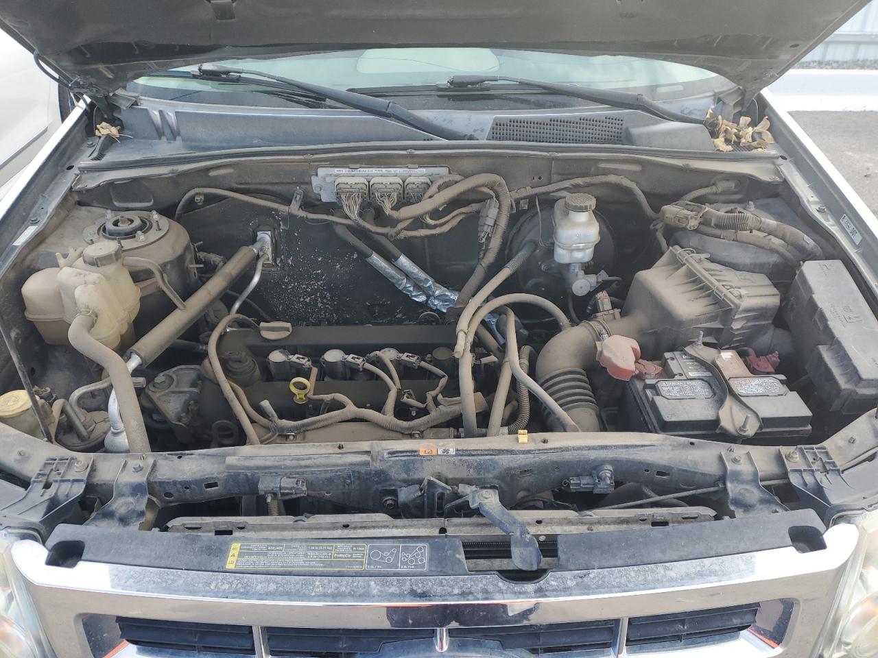 2009 Ford Escape - Image 11