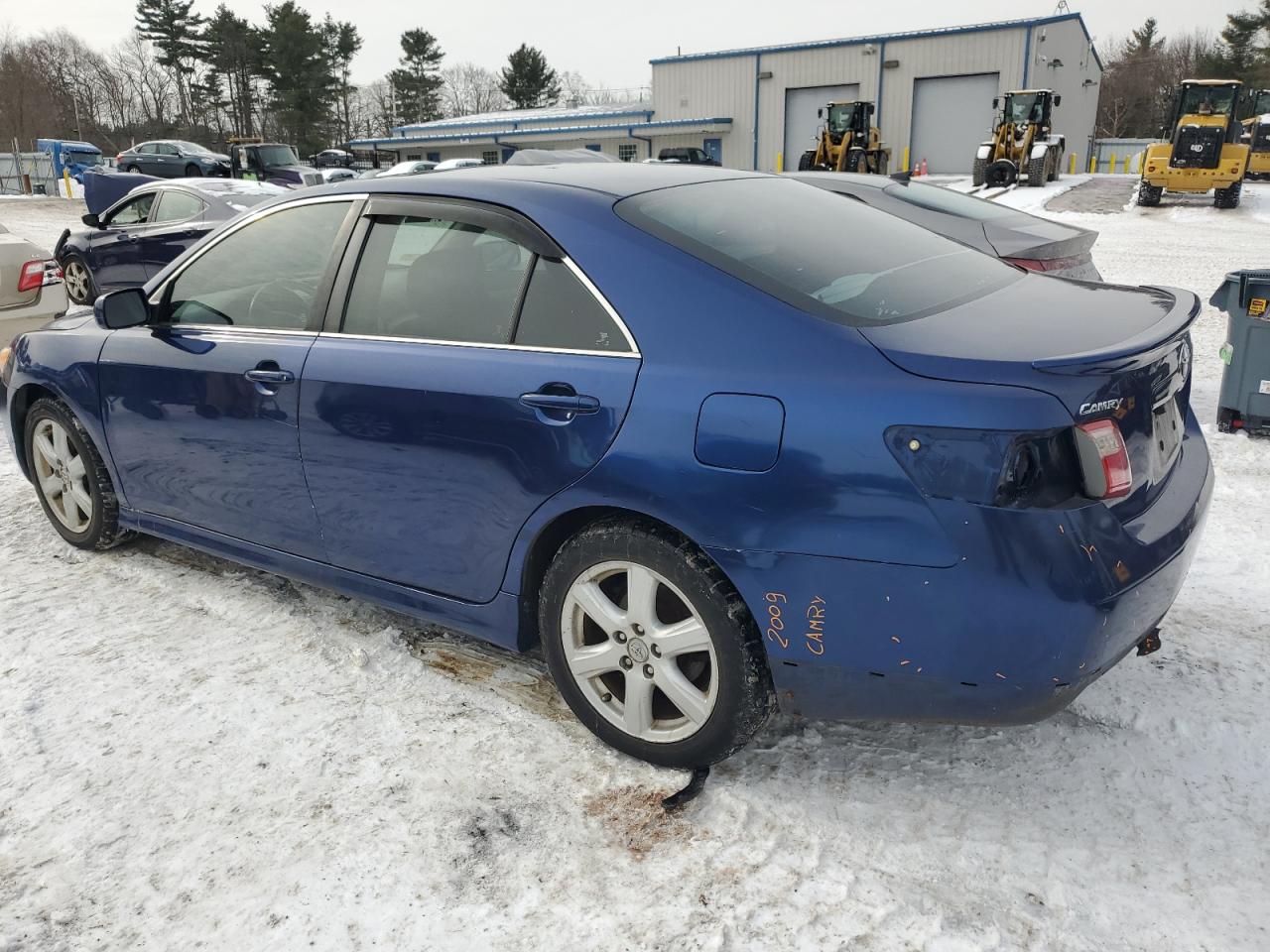 2009 Toyota Camry - Image 2