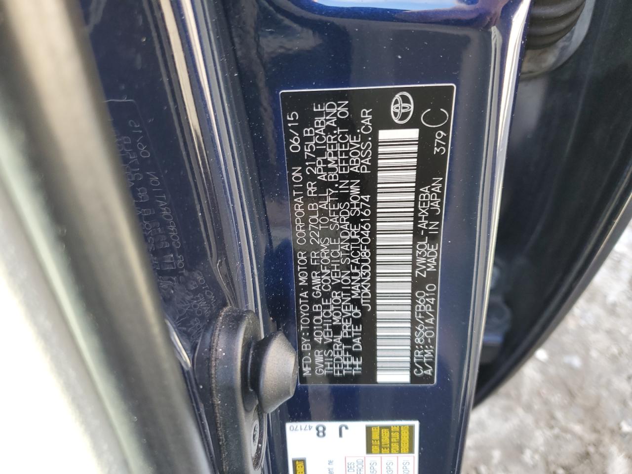 2015 Toyota Prius - Image 12