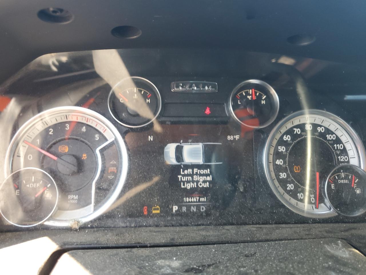 2013 RAM 2500 - Image 9