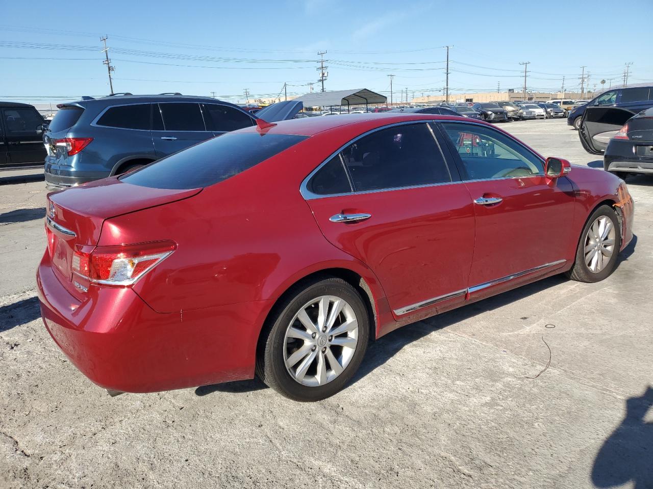 2011 Lexus ES - Image 3