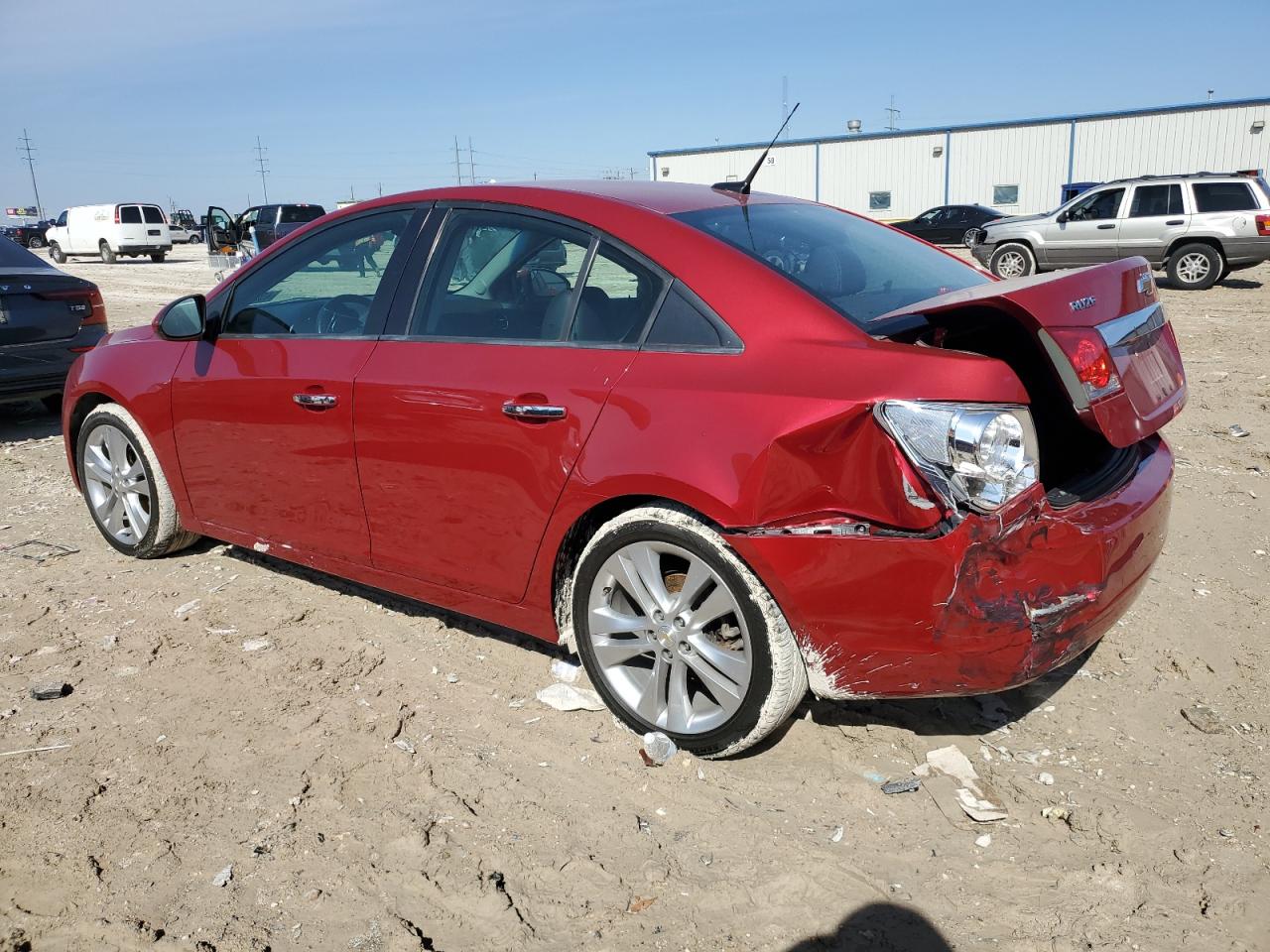2011 Chevrolet Cruze - Image 2
