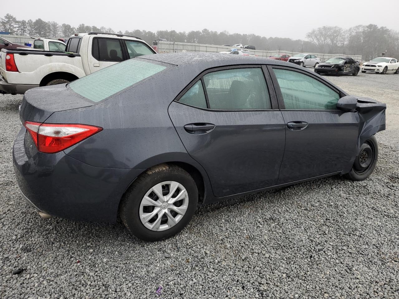 2015 Toyota Corolla - Image 3