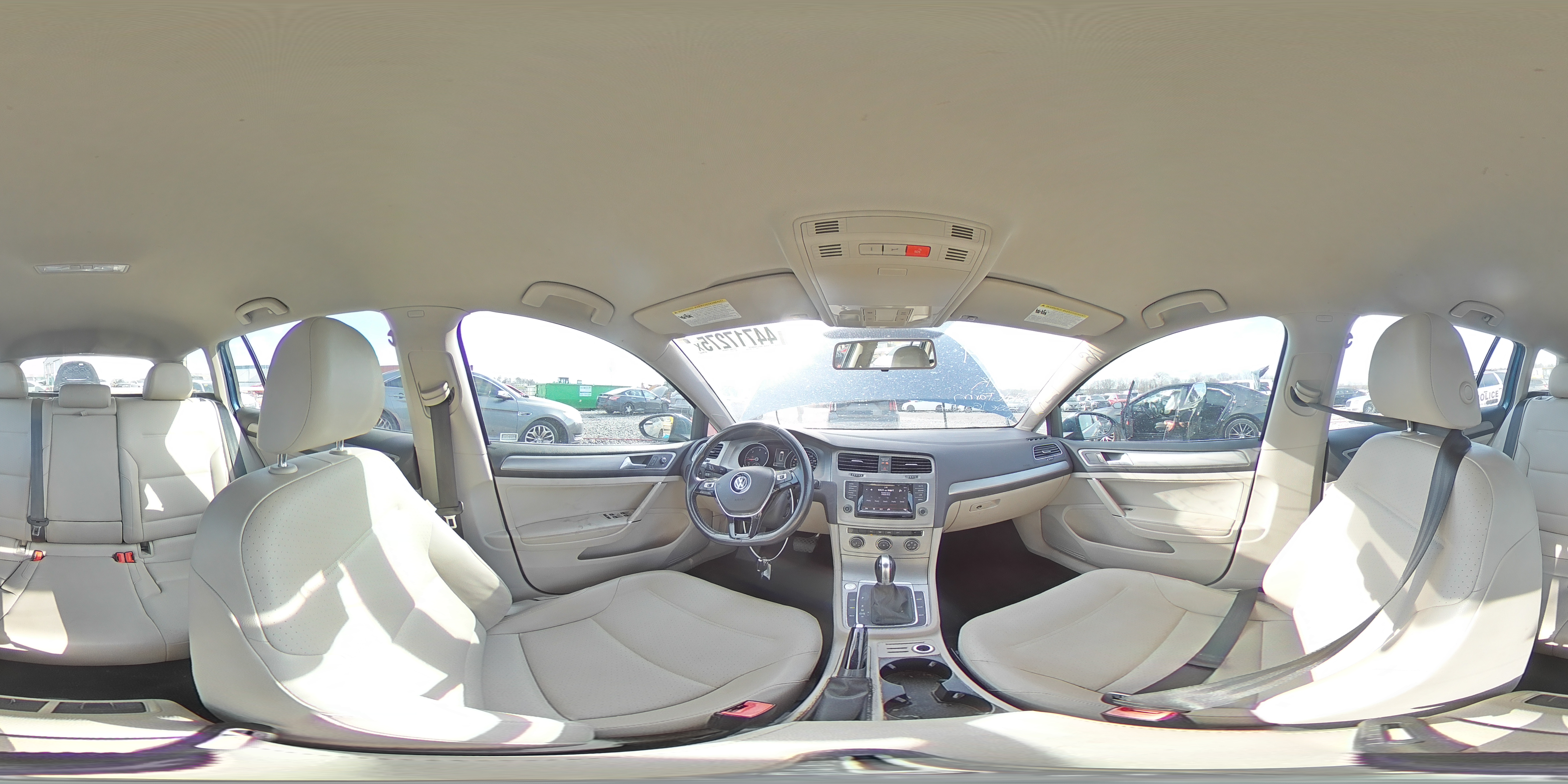 2015 Volkswagen Golf - Image 14
