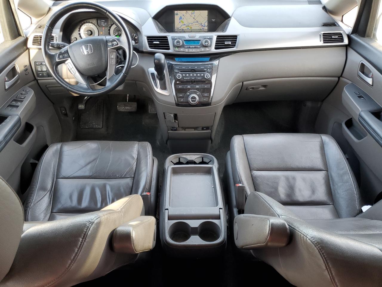 2012 Honda Odyssey - Image 8