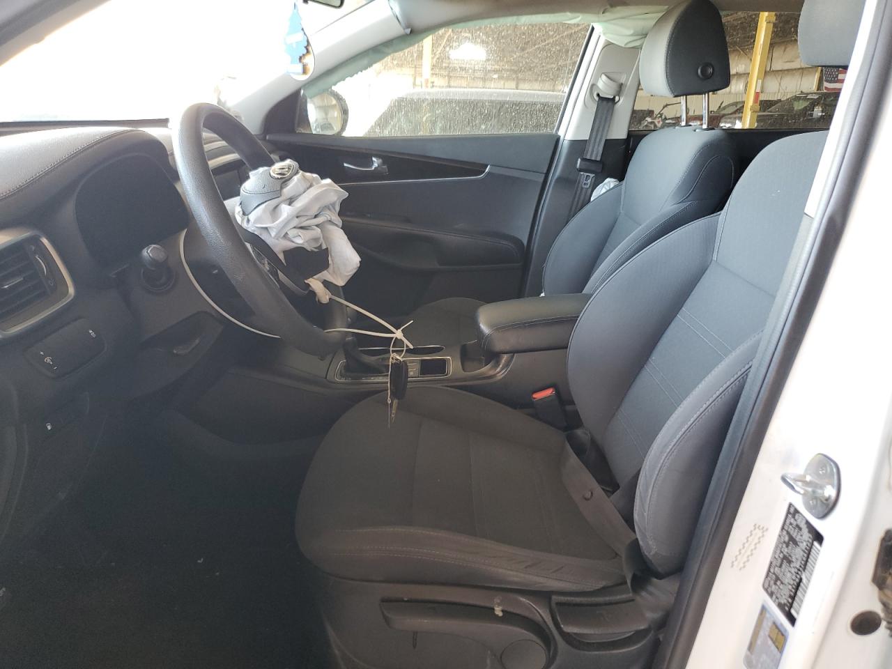 2019 Kia Sorento - Image 7