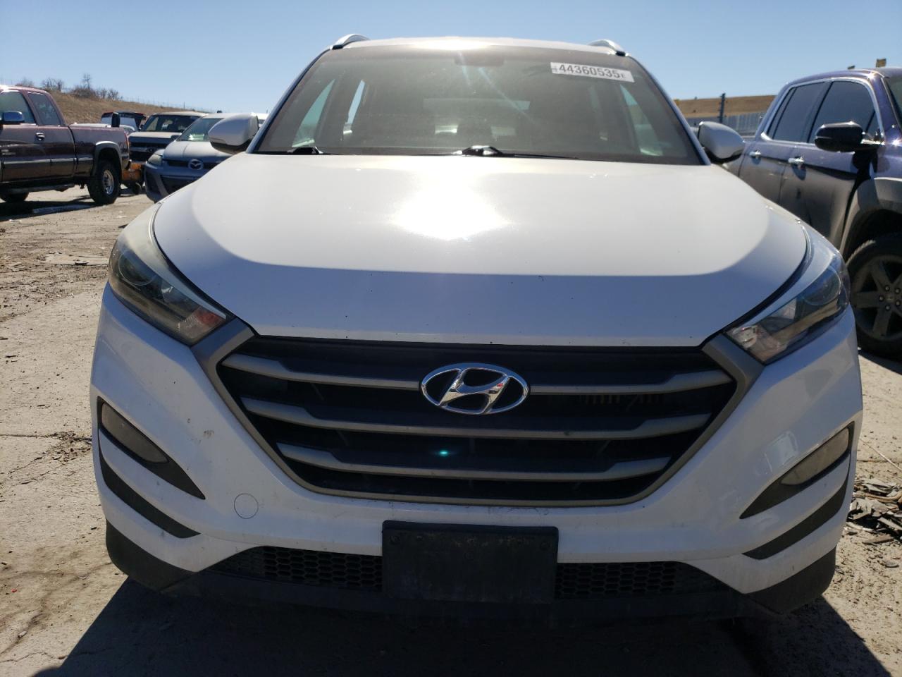 2016 Hyundai Tucson - Image 5