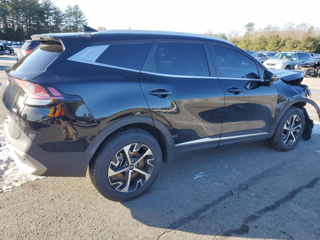 2023 Kia Sportage - Image 3