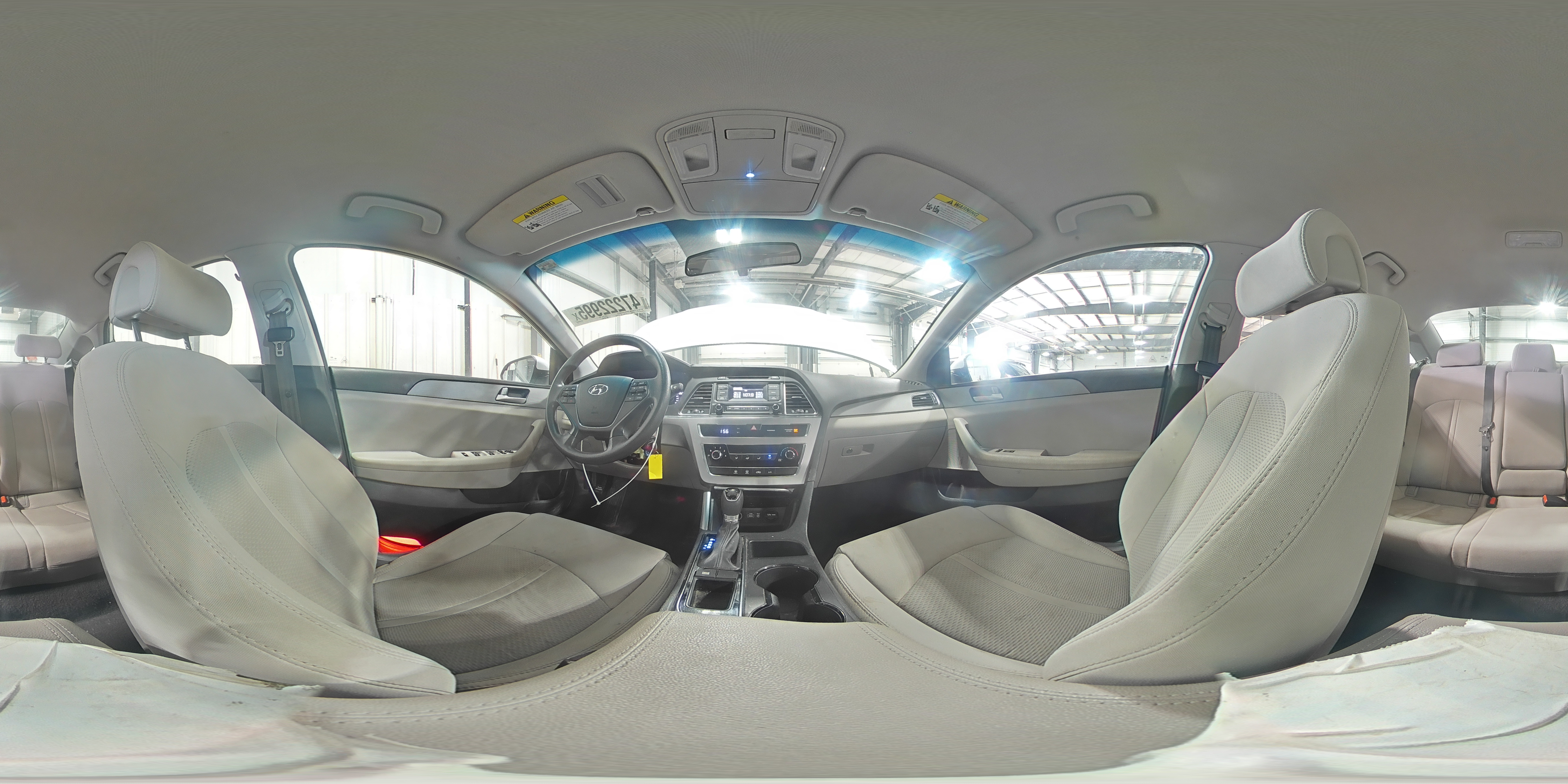 2017 Hyundai Sonata - Image 14