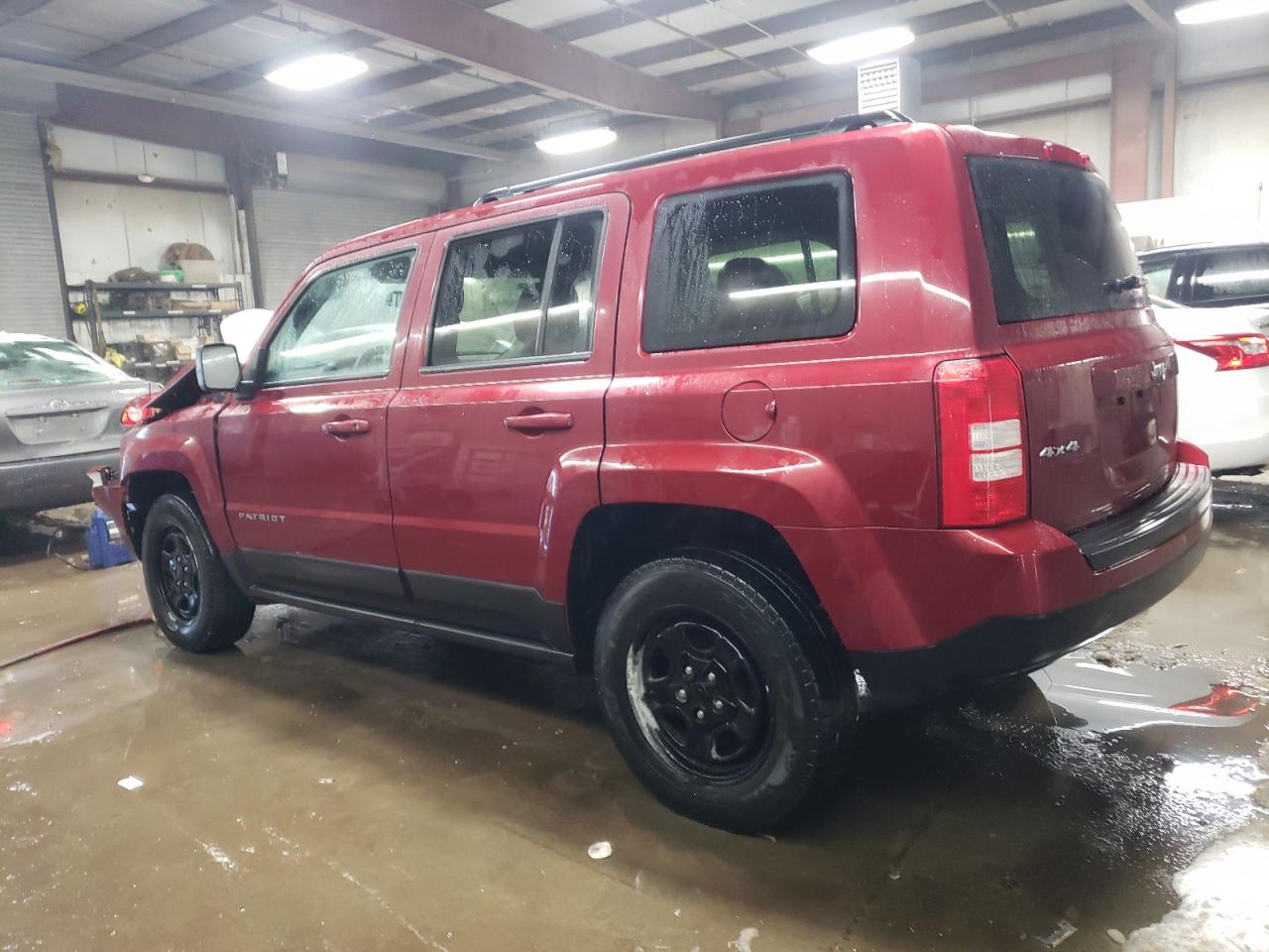 2016 Jeep Liberty (Patriot) - Image 2