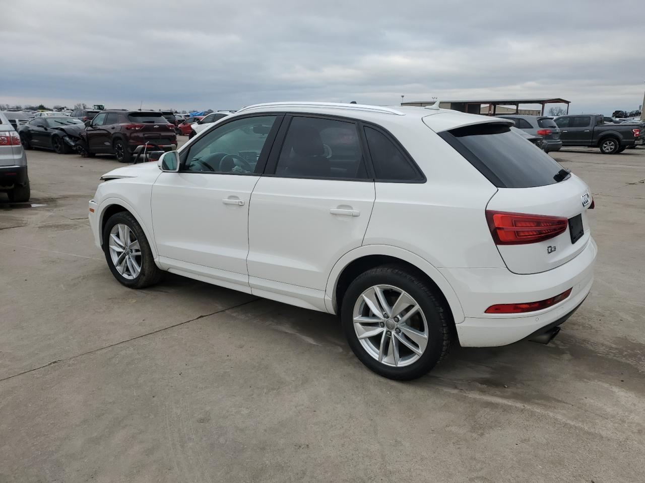 2017 Audi Q3 - Image 2