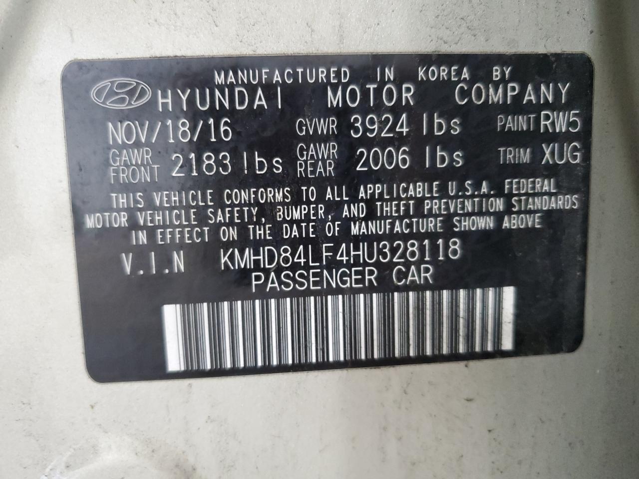 2017 Hyundai Elantra - Image 12