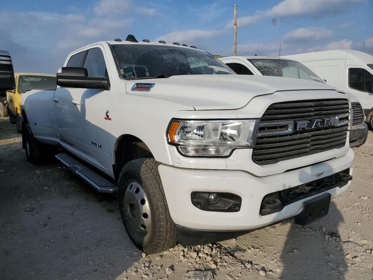 2020 RAM 3500 - Image 4