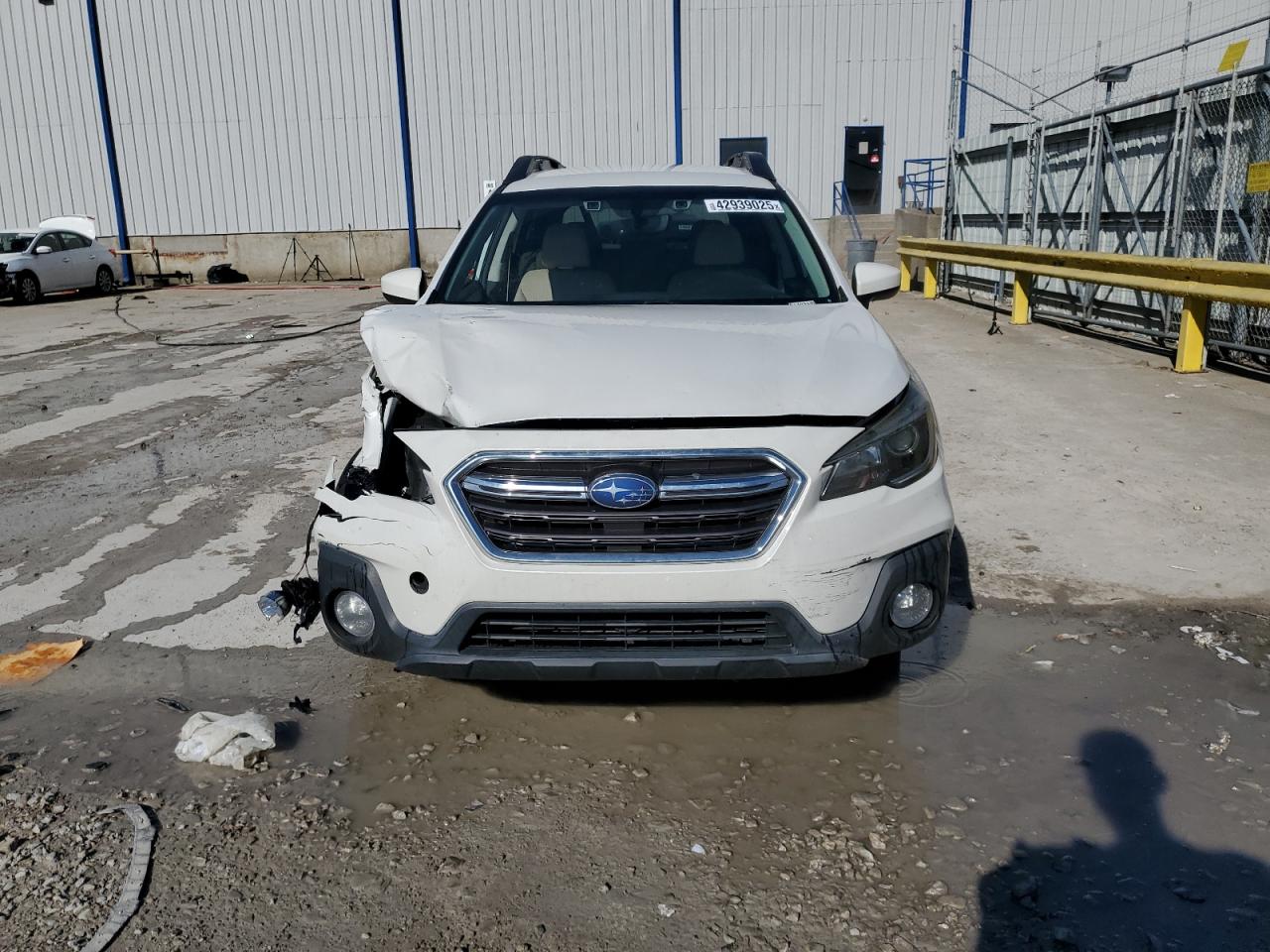 2019 Subaru Outback - Image 5