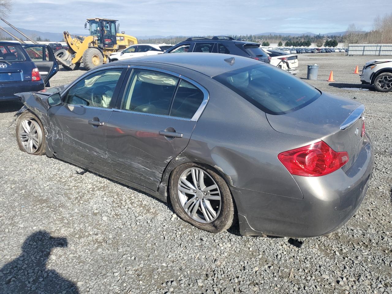 2013 Infiniti G - Image 2