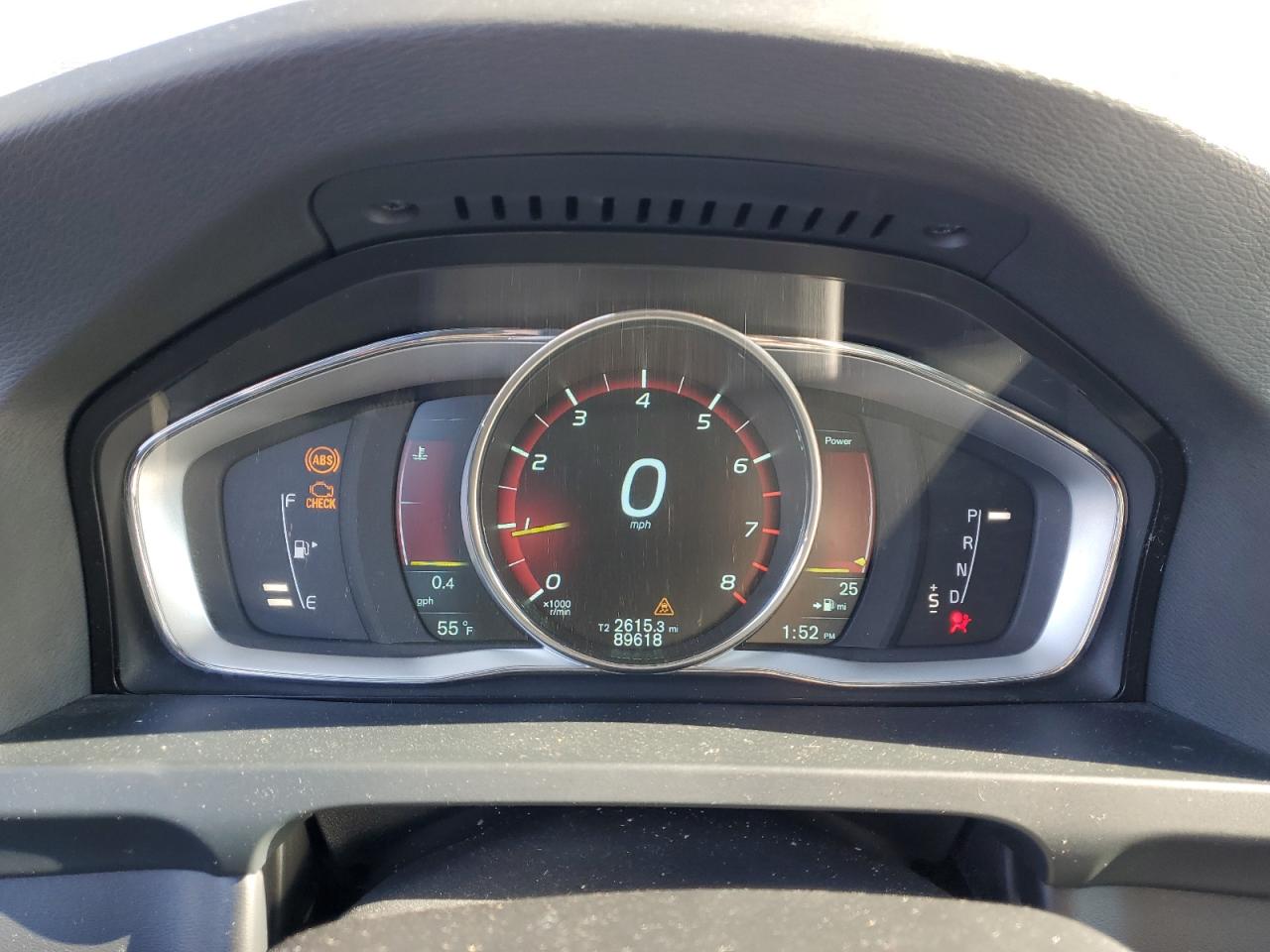 2015 Volvo S60 - Image 9