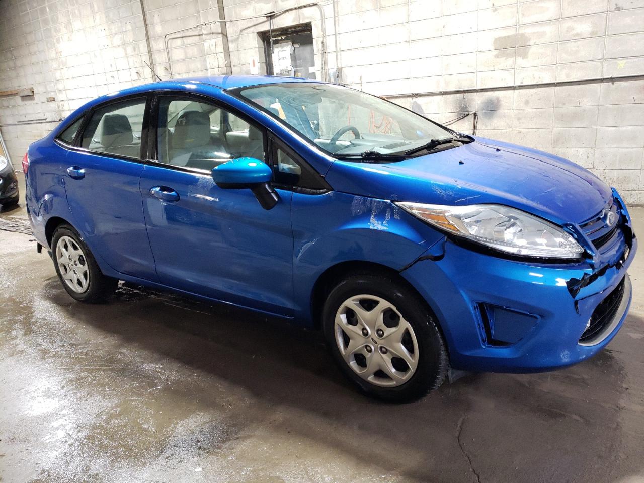 2011 Ford Fiesta - Image 4